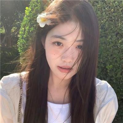 香闺春暖